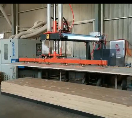 Automatische Saugbelastungs- und Entlademaschine 300 kg Kapazität Holzplattenbauleiste