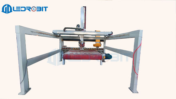 Wirksame automatische Plattenladen-Entladen-Maschine für Plattenbrücke Schneiden Produktionslinie