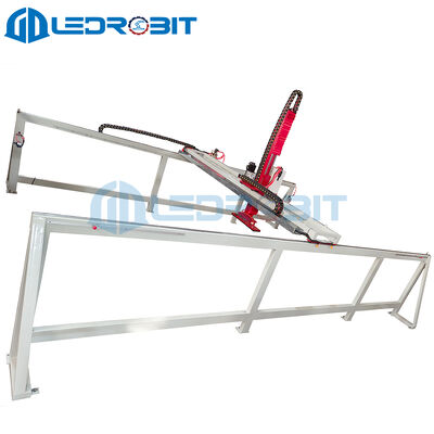 Maschine zum Entladen und Verladen von Längstrecken